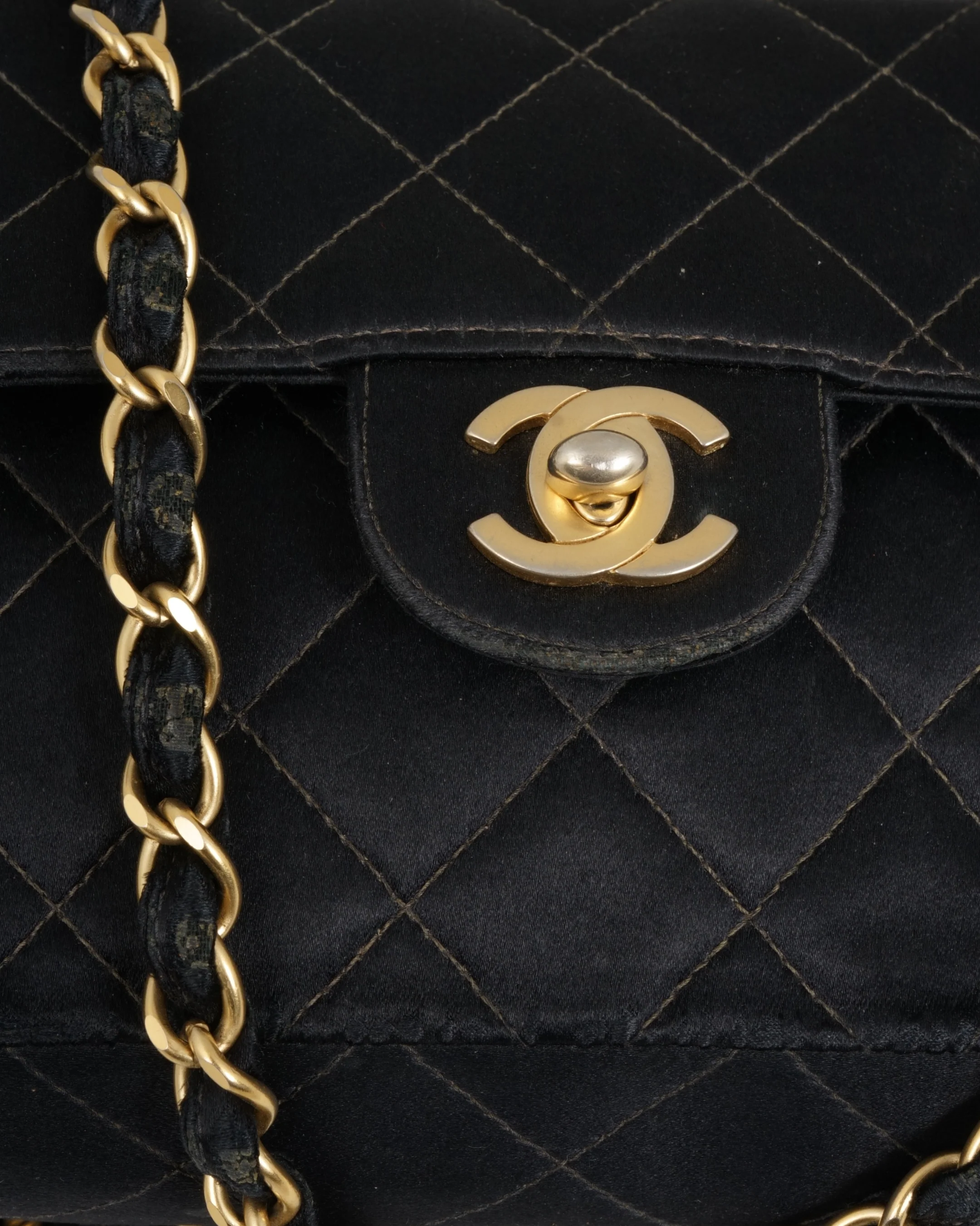 Chanel - Image 3