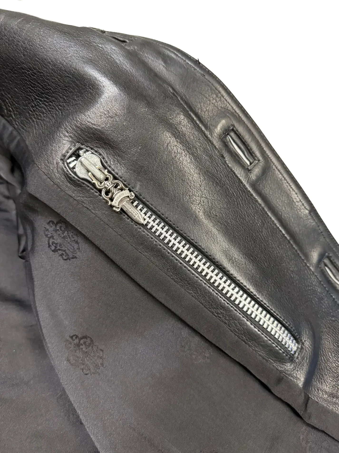 Chrome Hearts - Image 4