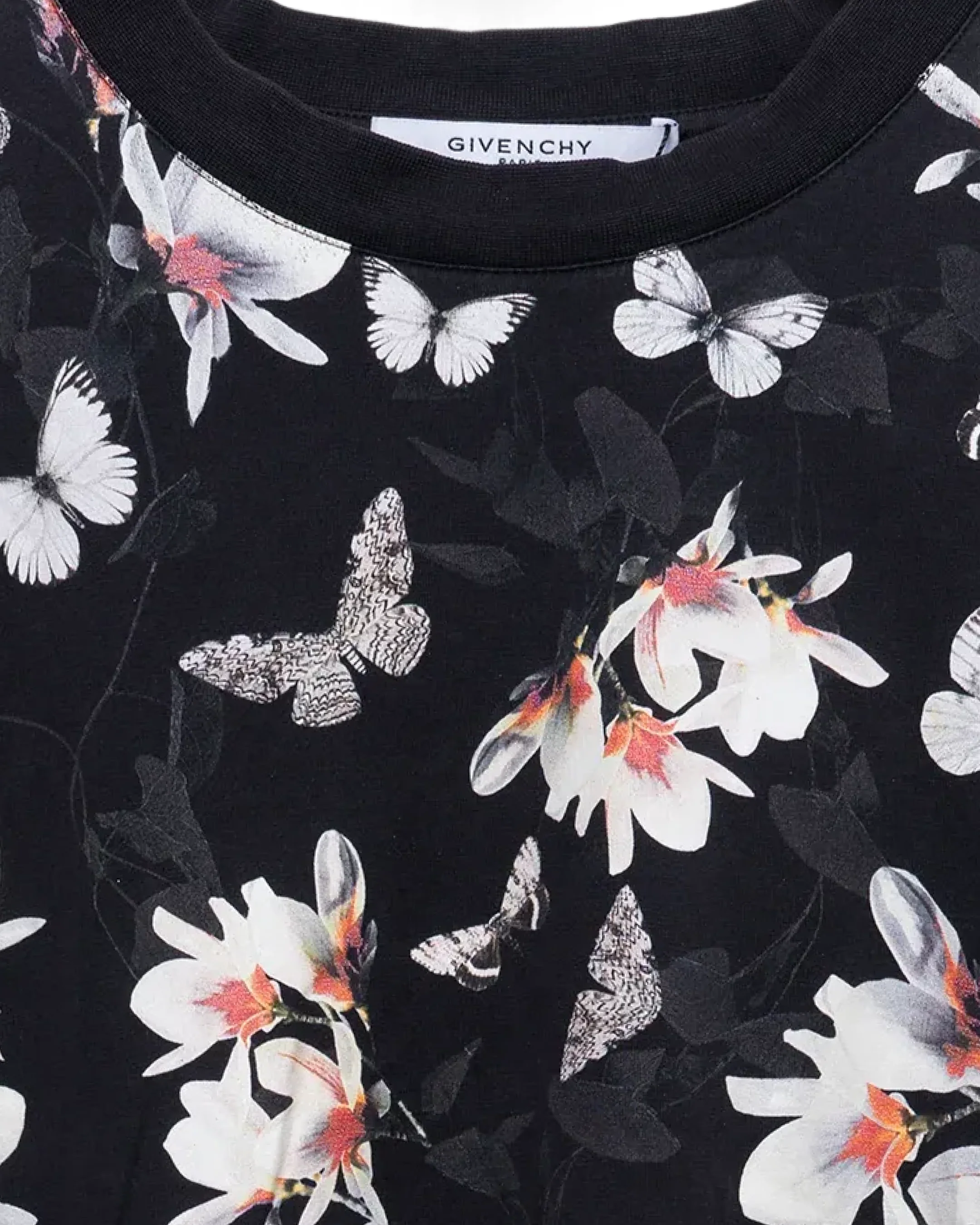 Givenchy - Image 2