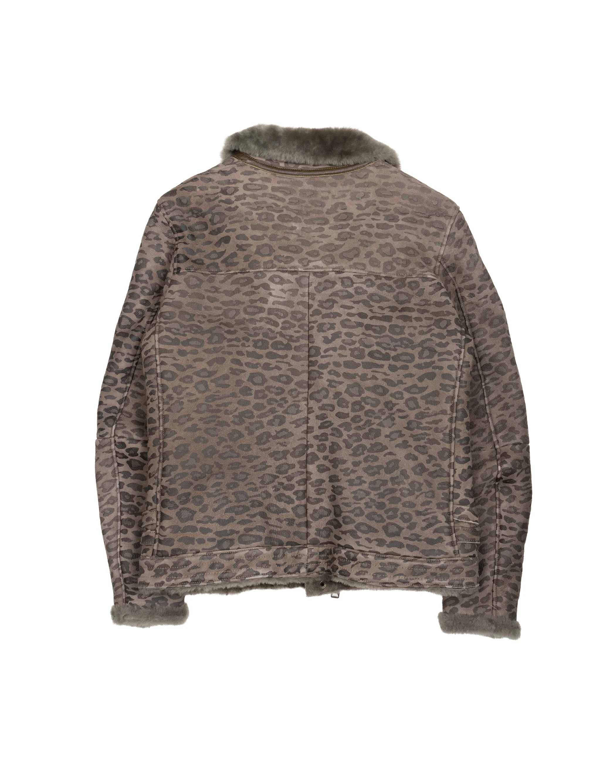 Undercover - Image 2